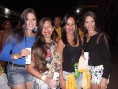 Oktober 10 Anos